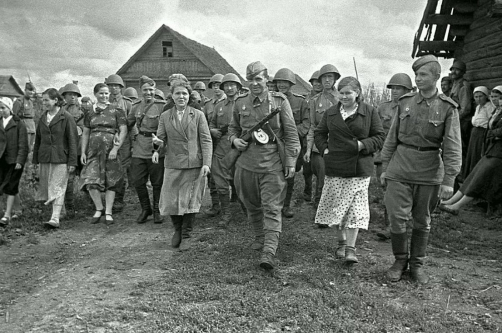 День, в который фашистская Германия вероломно напала на СССР