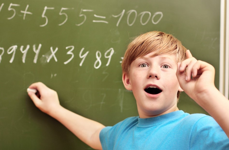 Если 28 = 10y - 3y, то чему равен y?