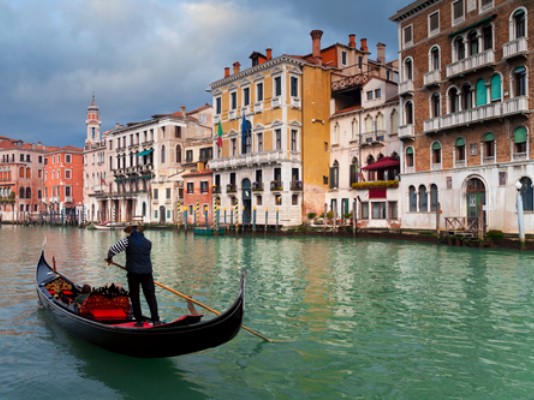 Последнему дню какого итальянского города посвятил свою картину Карл Брюллов?