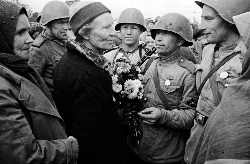 День, в который постановлением Совета народных комиссаров и ЦК ВКП была создана Ставка Главного командования Вооружённых Сил СССР