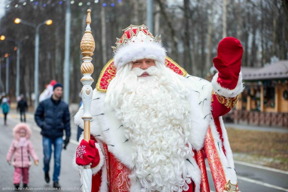 Когда в СССР была разрешена праздничная елка с Дедом Морозом?