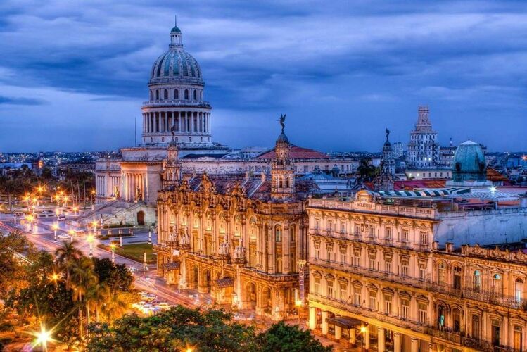 В Гаване, столице Республики Куба, одно из лидирующих во всем мире - это количество