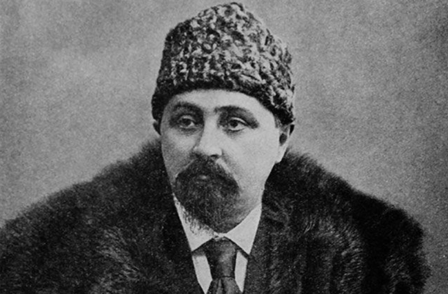 Какая настоящая фамилия у русского писателя Мамина-Сибиряка?