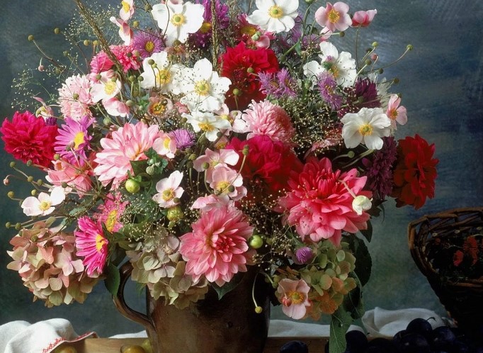 Какой цветок можно отыскать среди элементарных частиц?