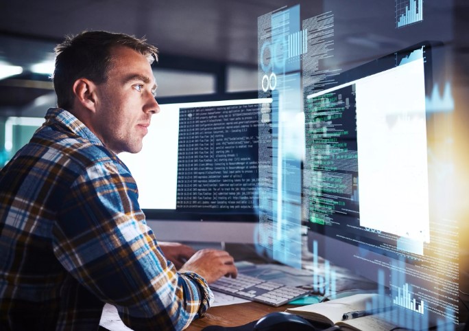 Cтиль анимации, который характеризуется насыщенной цветом и деталями графикой и изображает персонажей в сюжетах, наполненных действием, часто фантастического или футуристического содержания, – это