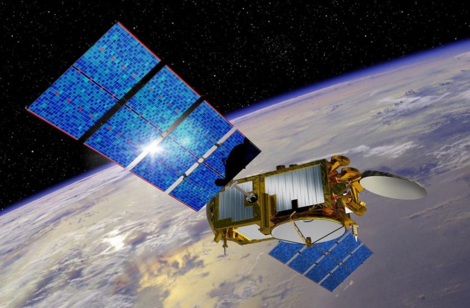 В каком году был запущен первый искусственный спутник?