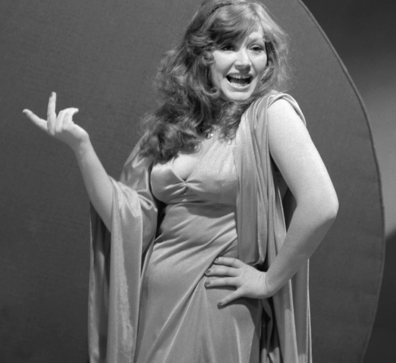  Кем стала Алла Пугачёва кроме певицы?