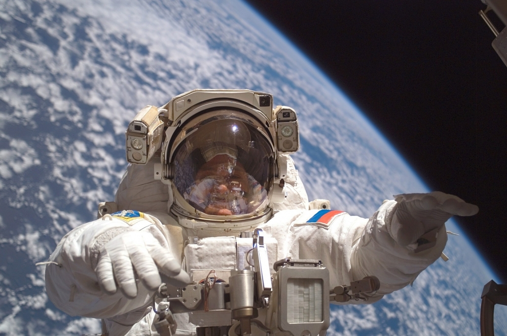  Кто стал первым человеком в космосе?