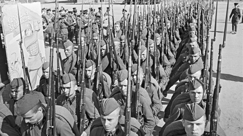 Сколько примерно граждан было мобилизовано к концу 1941 года в Советском Союзе?