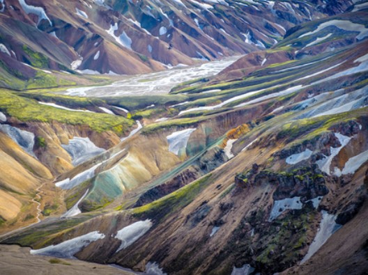 Как пишется название столицы Исландии?