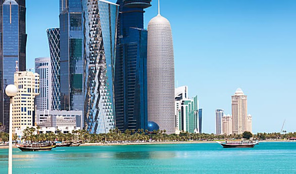 Монархии Персидского залива обладают нефтью, золотом и небоскребами. Но какая из этих стран самая богатая?