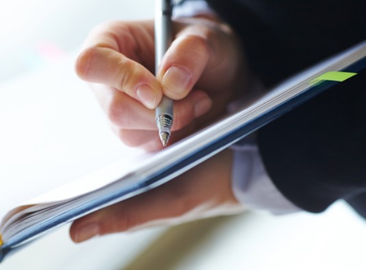 В каком единственном варианте указано деепричастие?