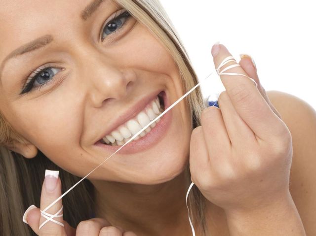 В качестве зубочистки вы используете все что угодно — от булавки до зубца вилки? 
