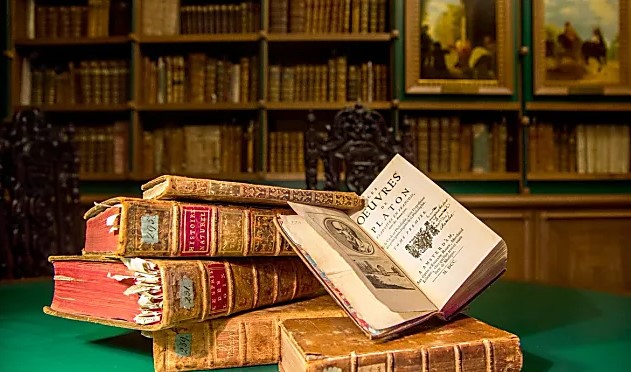 Кто породил литературного Тартюфа?