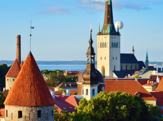 Как пишется название столицы Эстонии?