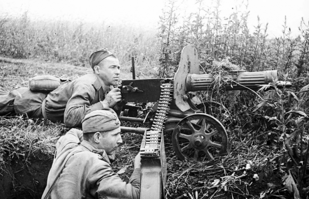 Сталинградская битва проходила с ...