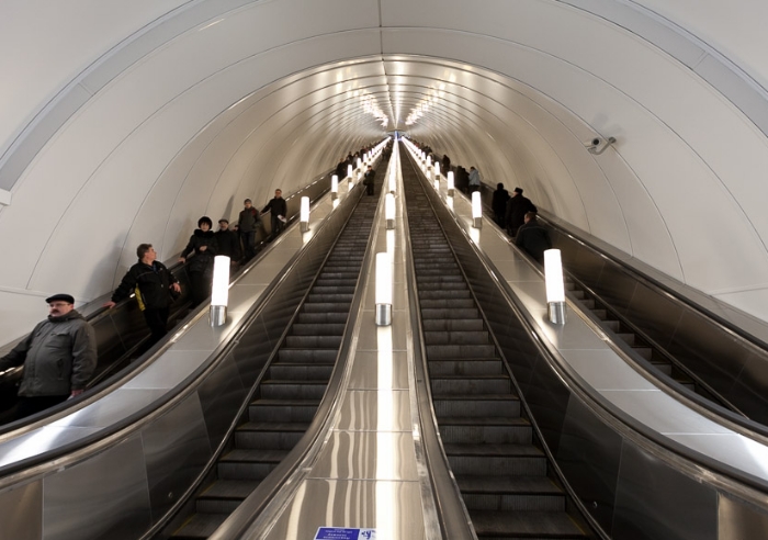 Какое самая глубокая станция метро в России?