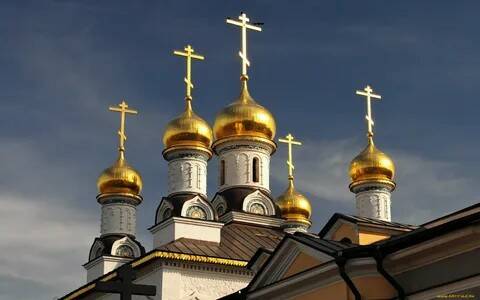 Сколько куполов в комплексе храма Василия Блаженного?
