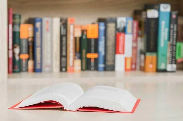 В каком городе происходит действие произведения Марка Твена Принц и нищий?
