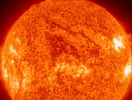 К какому типу звёзд относится наше Солнце?