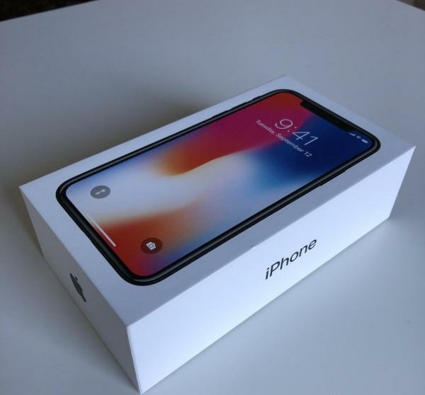 Apple iPhone X: Конечно он не очень дешевый но оно этого стоит, фото 1 Apple iPhone X: Конечно он не очень дешевый но оно этого стоит, фото 1