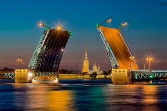  Почему стоит посетить Санкт- Петербург?