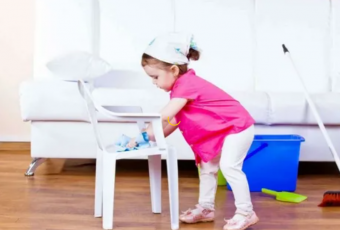 Как уговорить ребенка убираться в своей комнате?